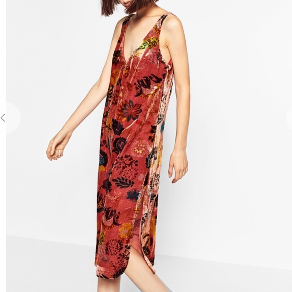 ZARA Floral Velvet Printed Sleeveless Midi Slit Dress size small - Picture 4 of 16